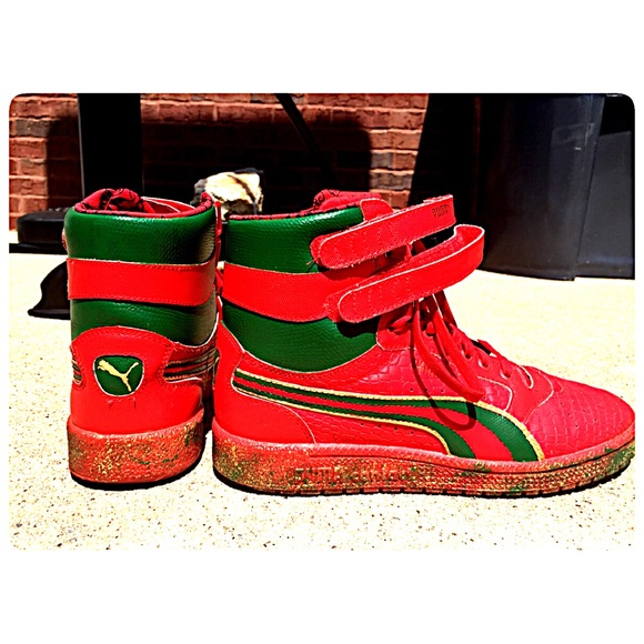 Women’s size 9 custom high top pumas - Picture 2 of 4